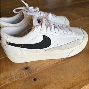 Nike blazer White and Black Women's Sneakers
